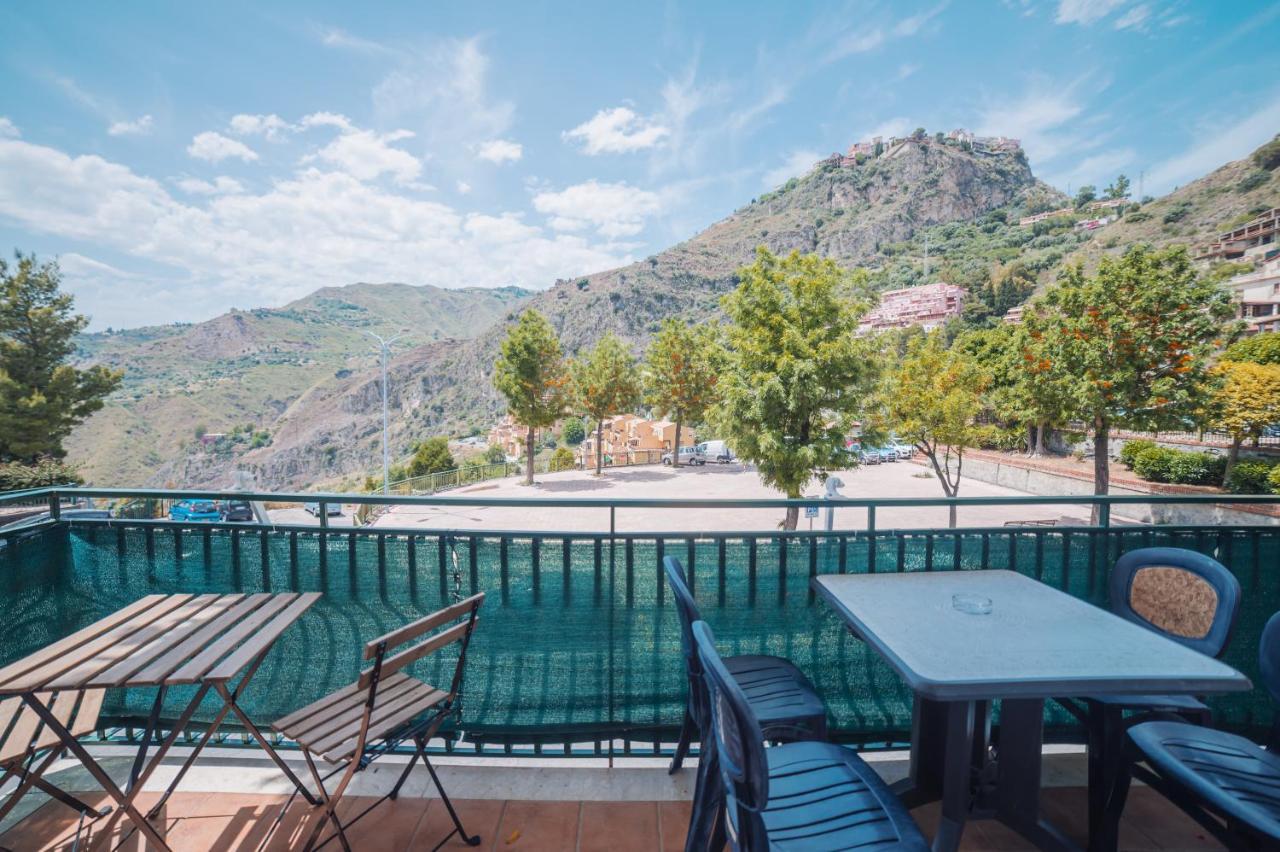 Taormina Casa Erika Family Apartment מראה חיצוני תמונה
