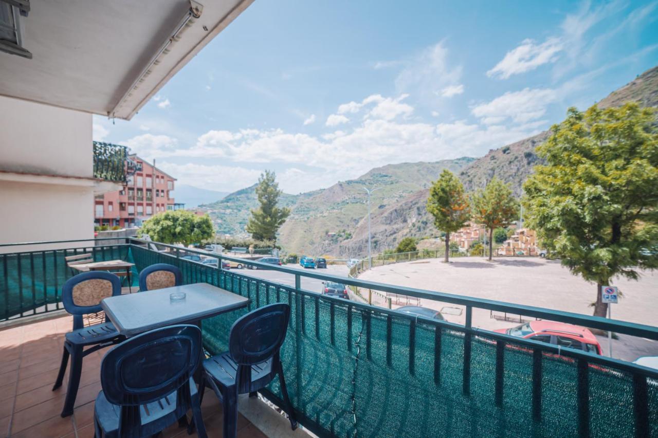 Taormina Casa Erika Family Apartment מראה חיצוני תמונה
